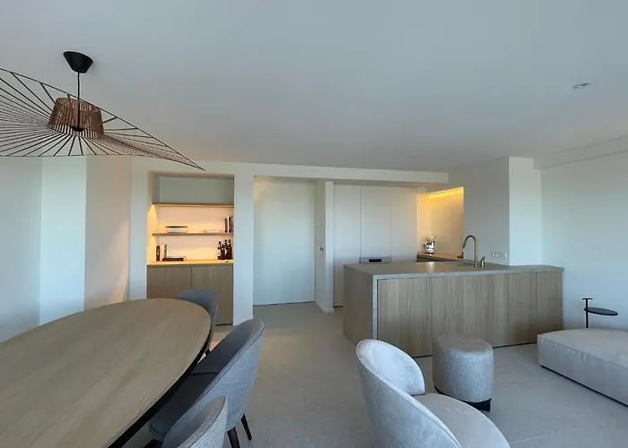 Zeedijk Oostduinkerke Frontaal Zeezicht - Volledig Gerenoveerd 2022! Apartment Oostduinkerke